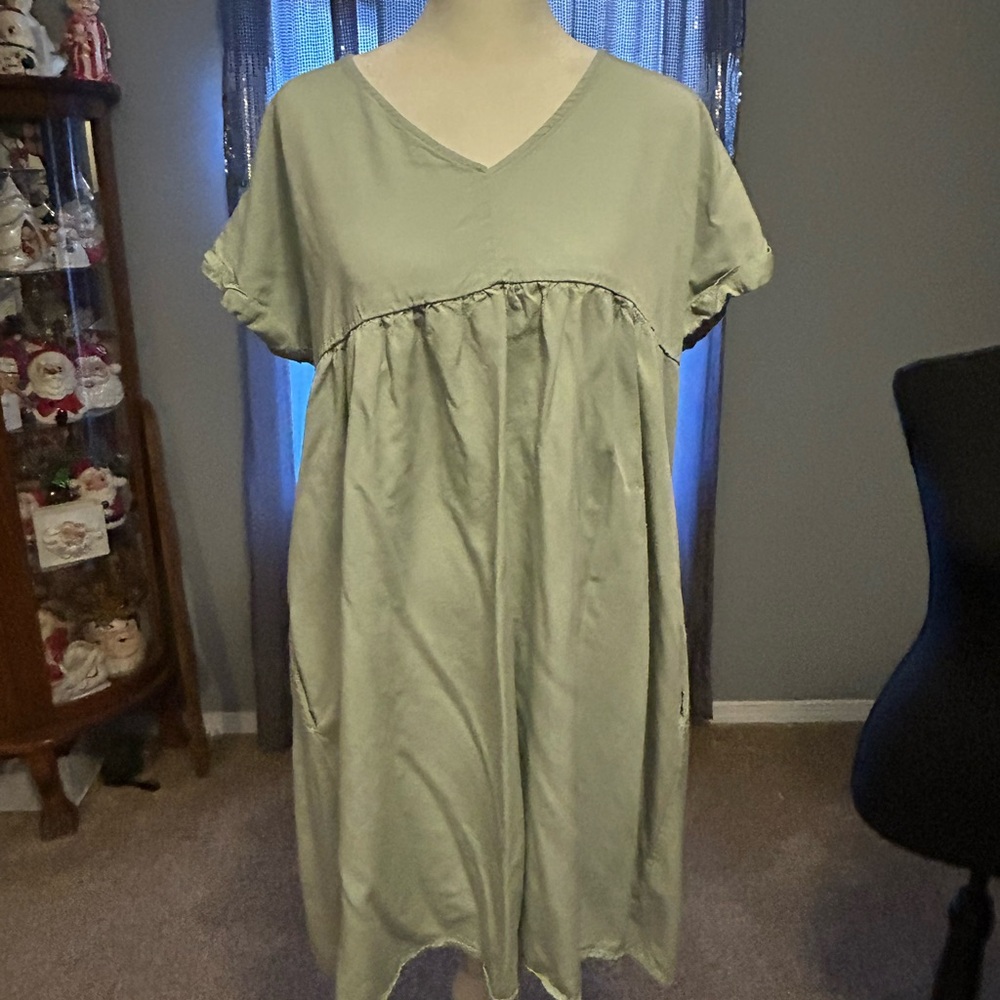 BiBi Light Green Casual Dress